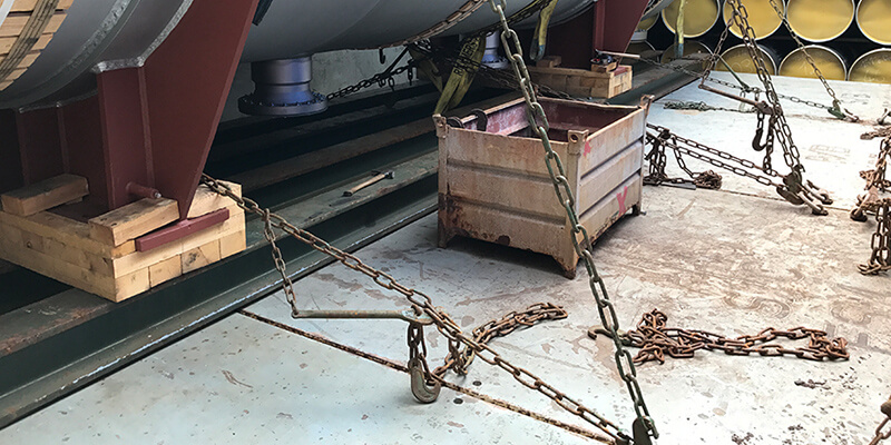 Securing cargo